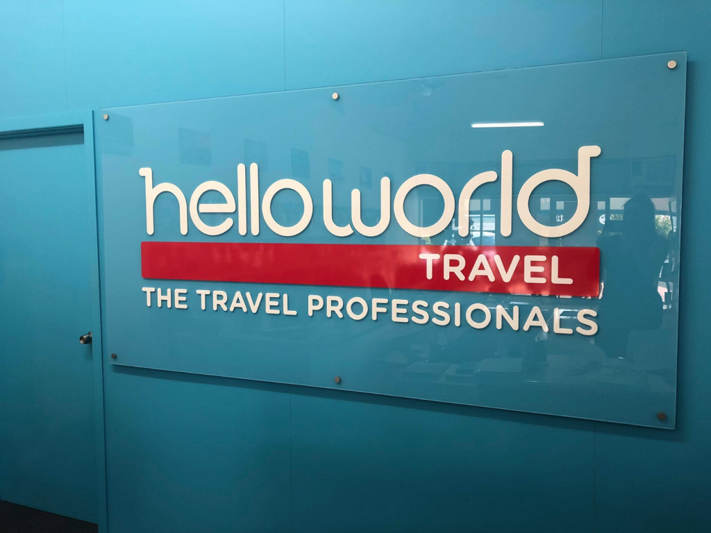 Hello World下载、安装及功能上手全流程指南